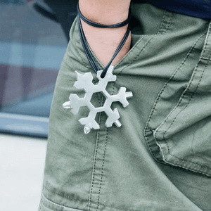 18-in-1 Multi-Tool Keychain Stainless Steel | Snowflake Design with Screwdrivers & Wrenches | Compact Pocket Repair Tool