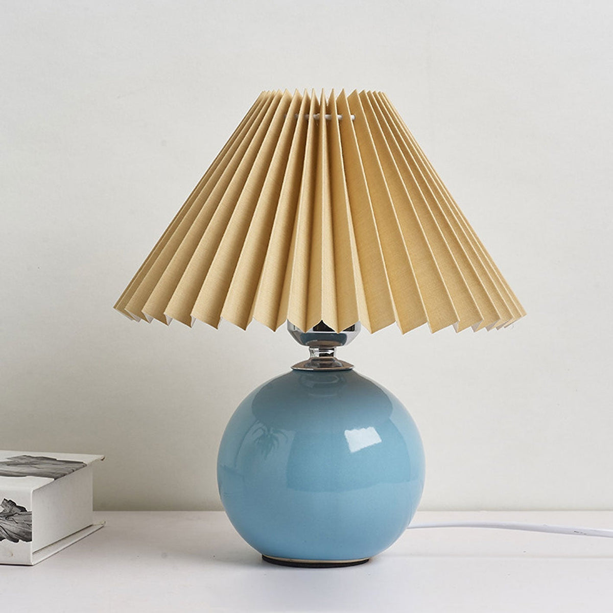 Nordic Ceramic Pleated Table Light | 1-Light Lasson Living