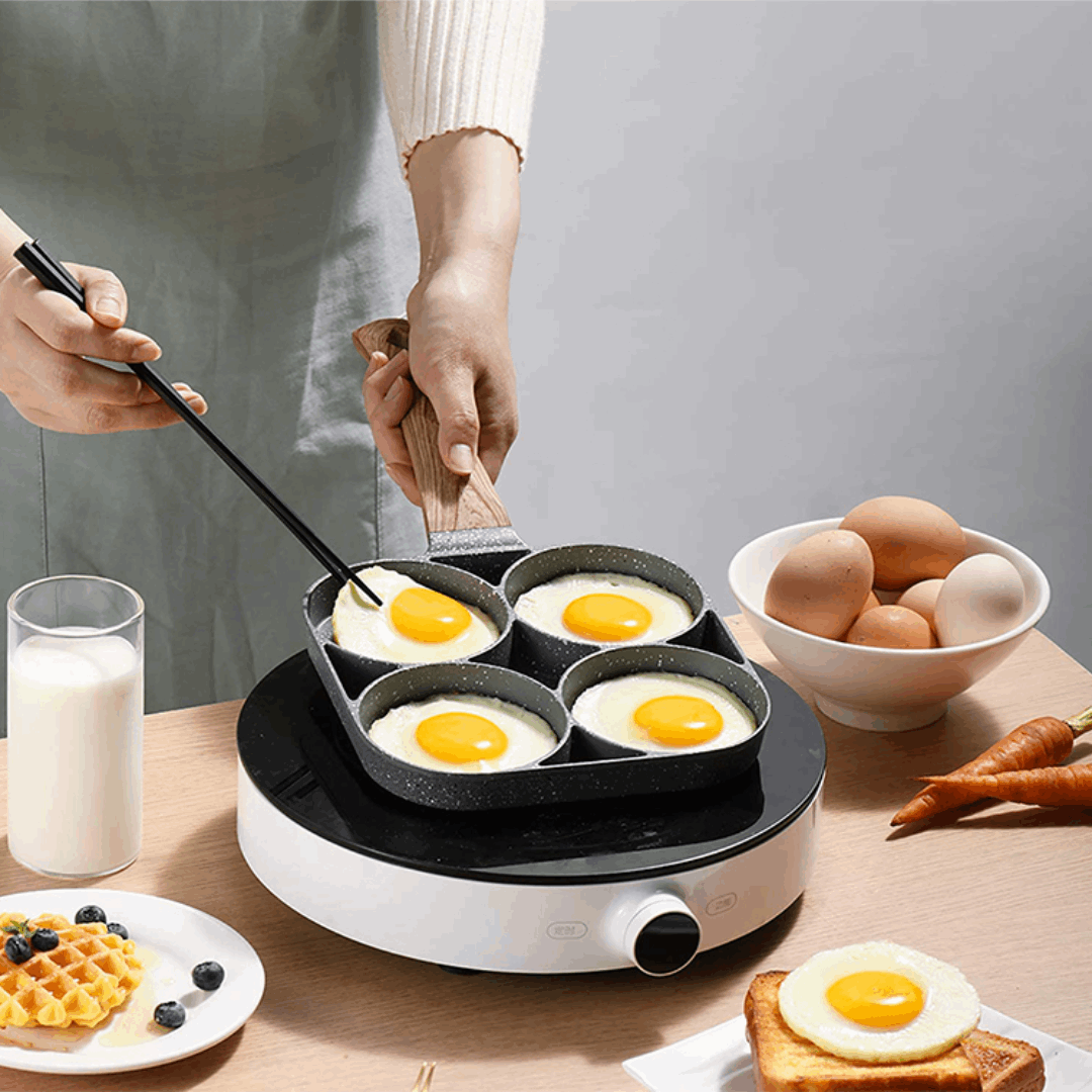 4-Section Frying Pan with Non-Stick Coating | Cook Eggs, Bacon and More at Once | Gas and Induction Hob Compatible
