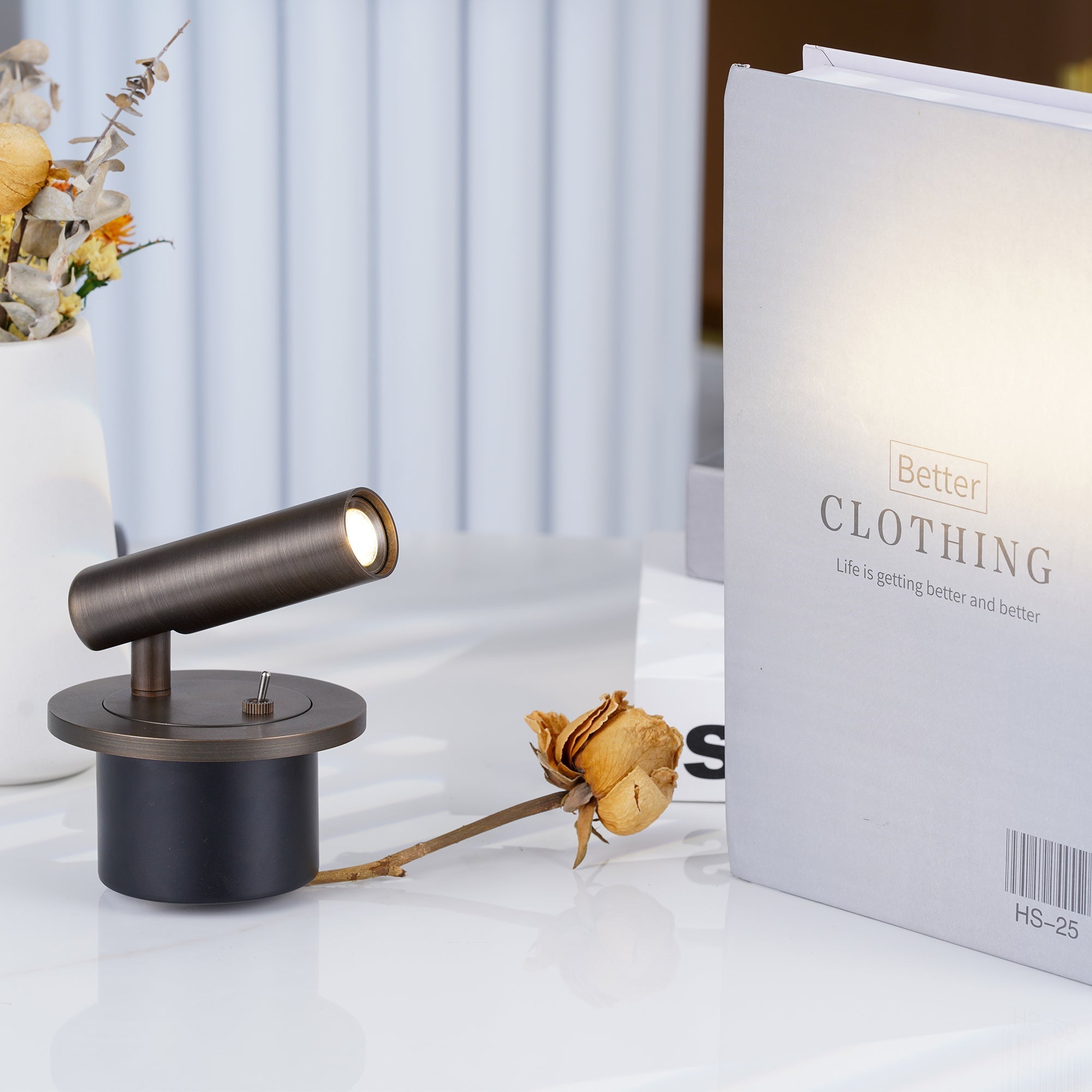 Adjustable Metal Wall Reading Lamp with Cylindrical Head 4
