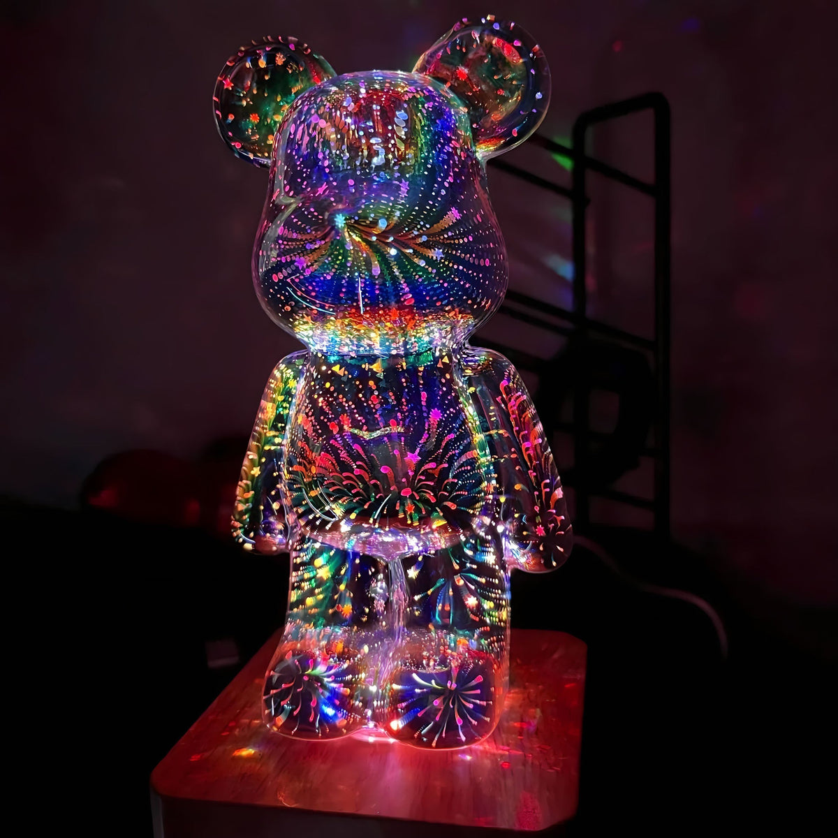 Bear Table Lamp Glass | Silver Glass, 7 Colours | USB LED Night Light, Wood-Look Base, Colour-Changing Decor Light