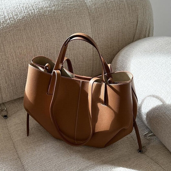 Caroline | Leather Tote Bag – Oversized Structured Design