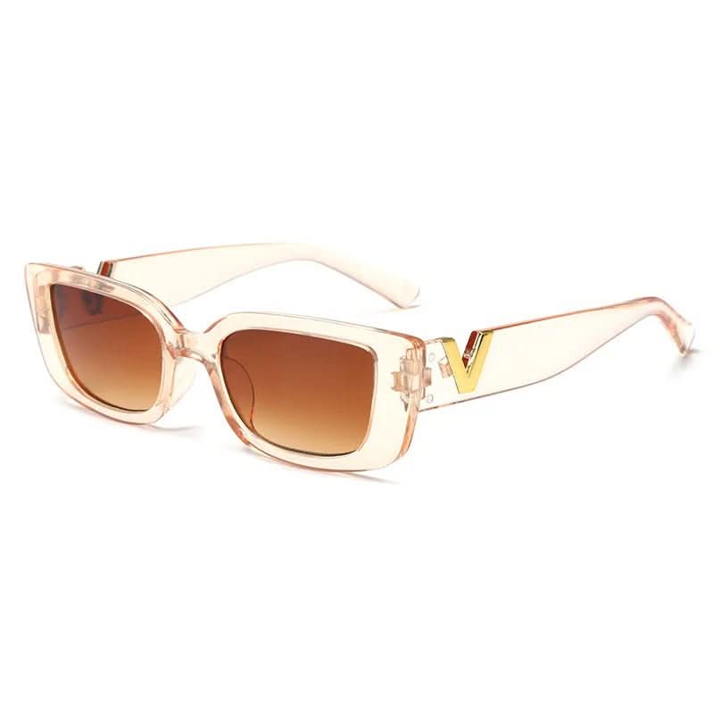 Cat-Eye Sunglasses With UV400 Protection – Lightweight Frame