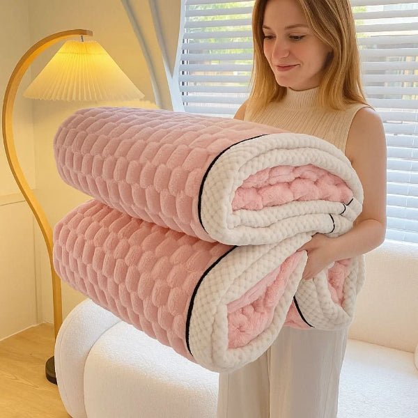 ComfortSculpt – Attentive Gift with Elegant Texture 3