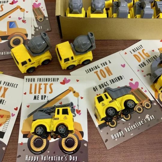 Construction Vehicle Valentine's Day Exchange Cards | 24 Cards & 24 Moving-Part Toy Vehicles | Plastic & Paper