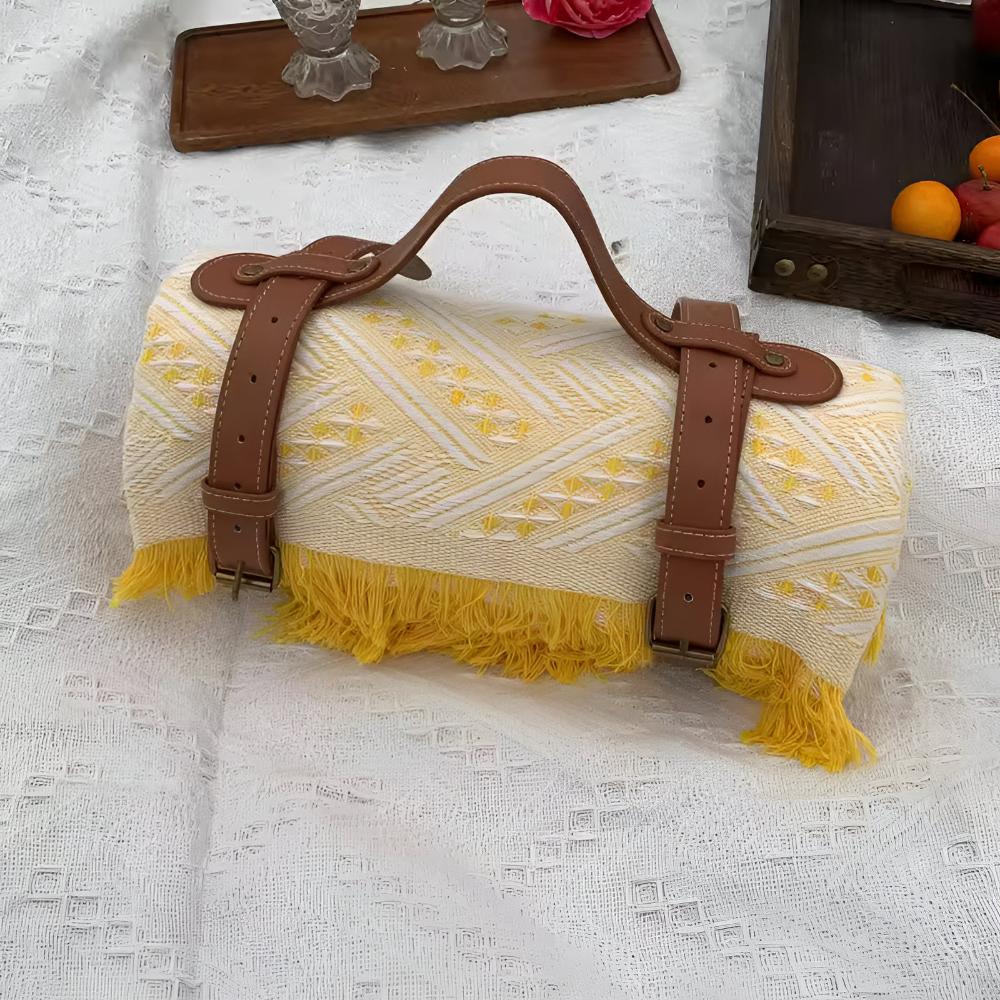 Countryside Comfort | Waterproof Picnic Mat – Large Lightweight Design