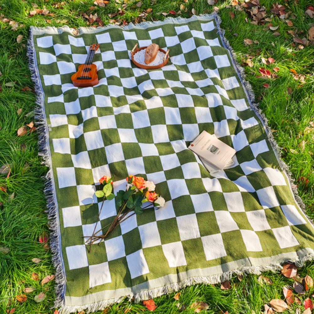 CozyHome | Large Checkered Picnic Blanket – Soft Microfiber with Fringe