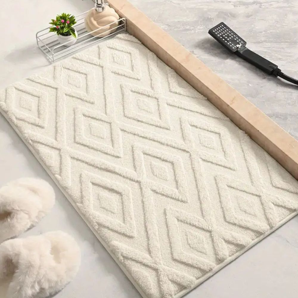 DiamondLux | Ultra-Soft Microfiber Bath Mat – Modern Geometric Design