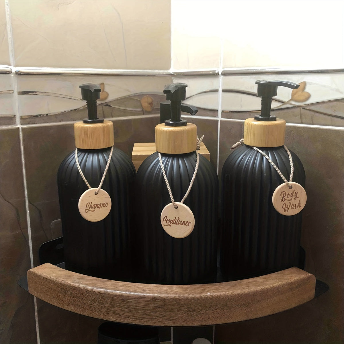Elegant Refillable Shampoo Bottle Set – 3-Piece Black and White Collection with User-Friendly Pump Dispensers 3