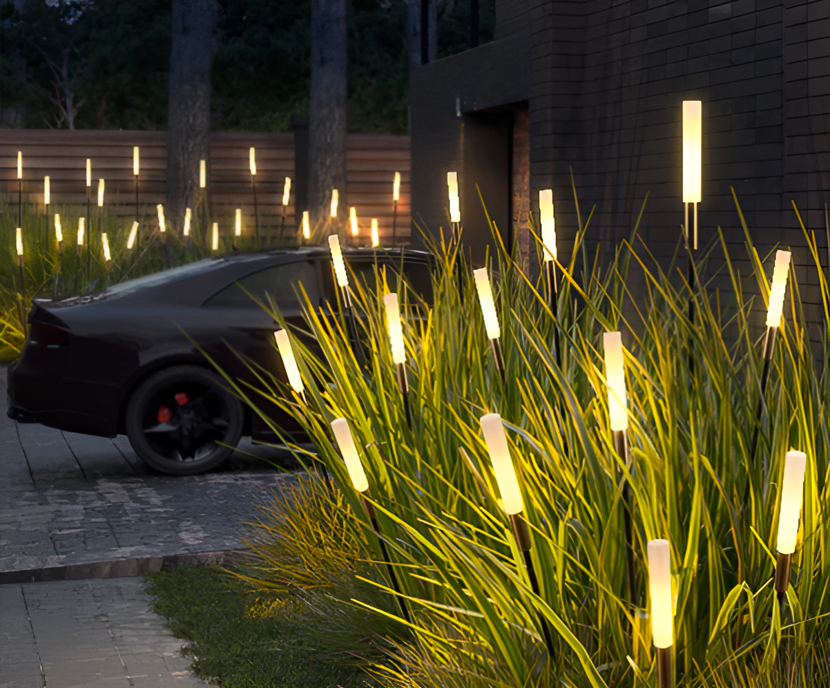Garduru | Solar Outdoor Lights with Weather-Resistant Design - Modern LED for Gardens