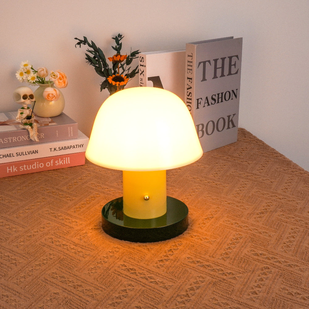 JH27_House_Table_Lamp_33