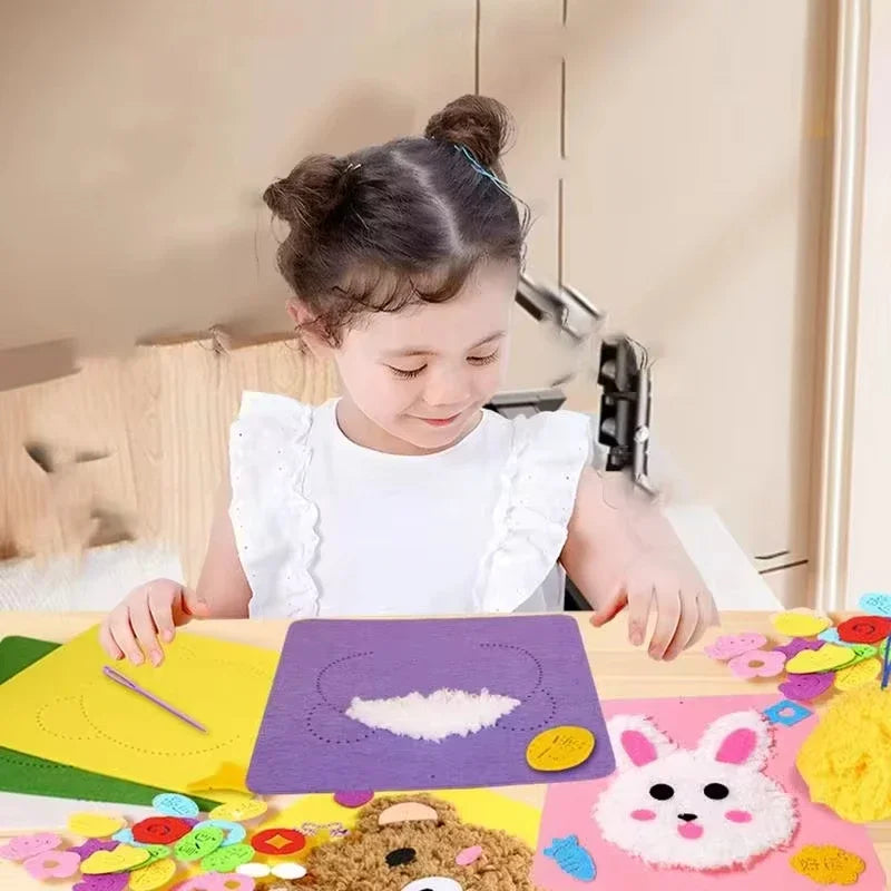 Kids Sewing Kit Felt Animal Designs | Child-Safe Needles & Colourful Yarn Included | Builds Focus and Fine Motor Skills
