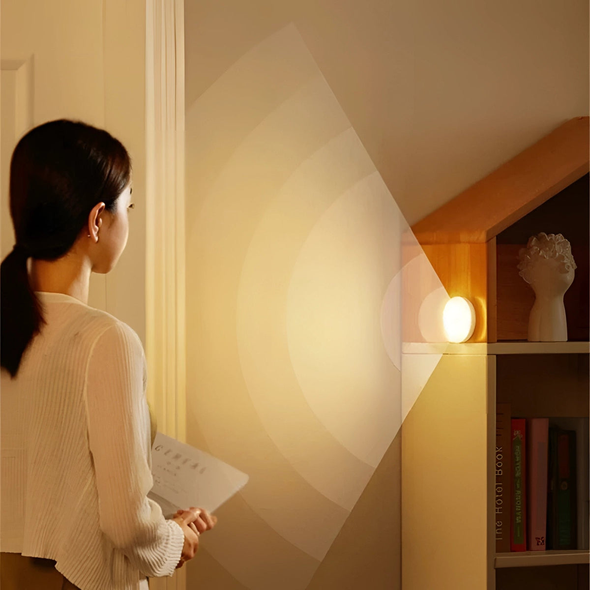 LED Motion Sensor | Round Puck Light, Warm Even Glow