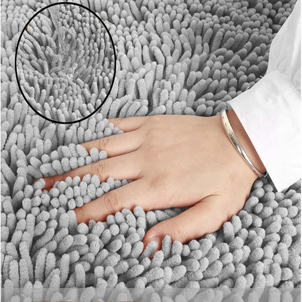 MaviBath | Chenille Bath Mat – Ultra-Absorbent Non-Slip Design