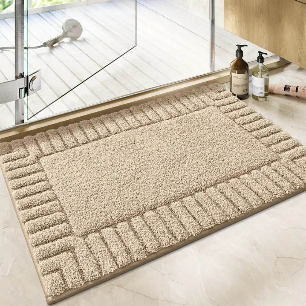 Minimalist Stripe | Non-Slip Bath Mat – Soft Flocking Material