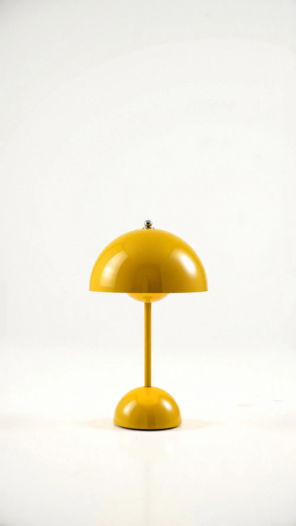 Minimalist Wireless Table Lamp 10