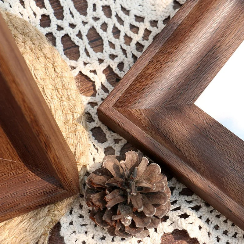 Modern Photo Frames Set - Durable Resin & Plexiglass Design