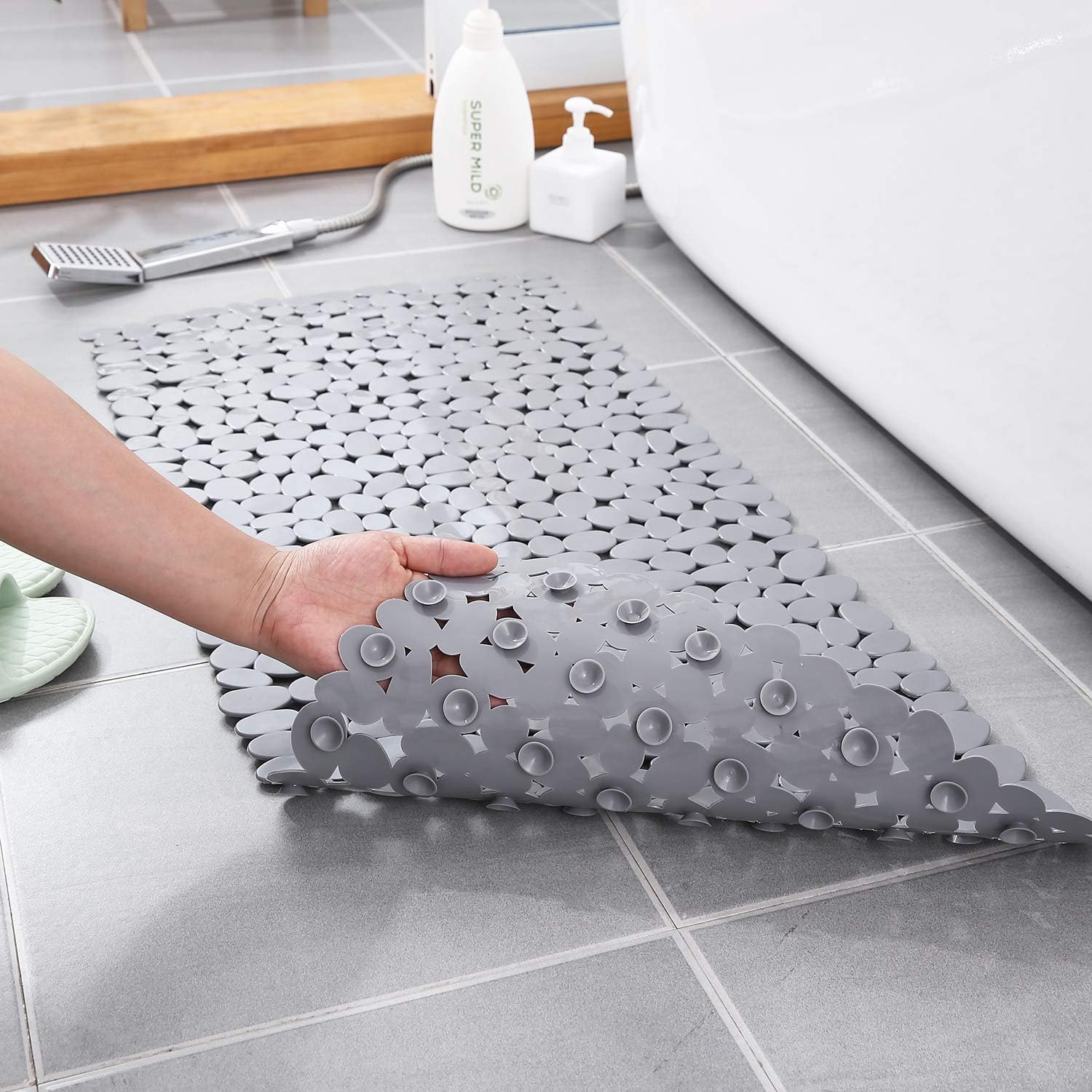 Non-Slip Bath Mat | Pebble Texture With Suction Cups