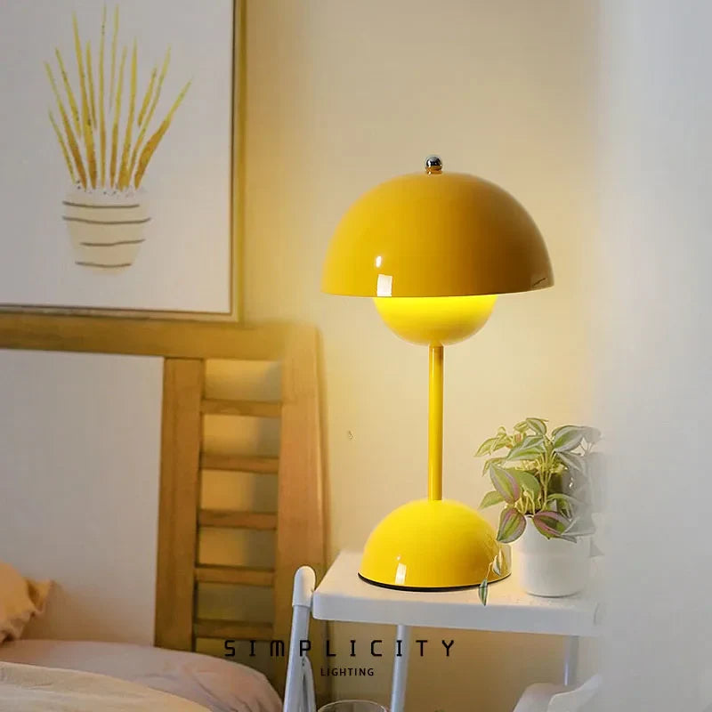 Wireless Table Lamp | Domed Shade, Inner Sphere Diffuser