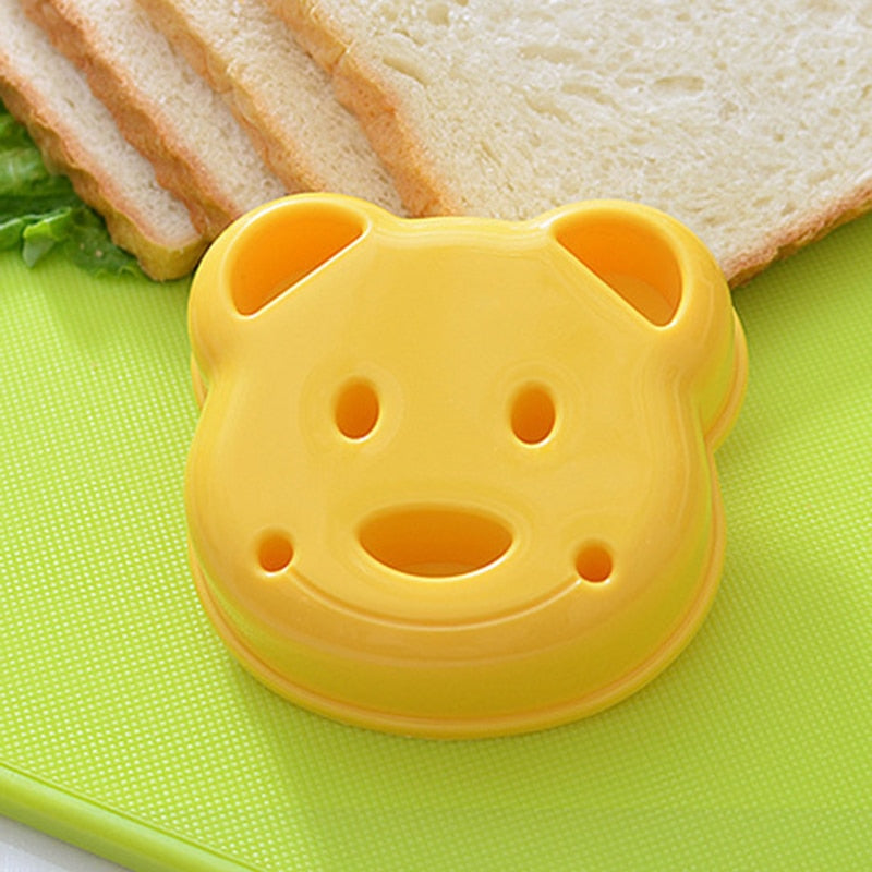 Sandwich Shape Cutters Food-Safe Plastic | 6 Fun Shapes Including Bear, Car and Rabbit | Extra Deep Edges Keep Fillings Hidden