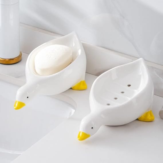 Self-Draining Soap Dish Plastic | Swan-Shaped Design with Tilted Drainage | Keeps Soap Dry, No Drilling Needed