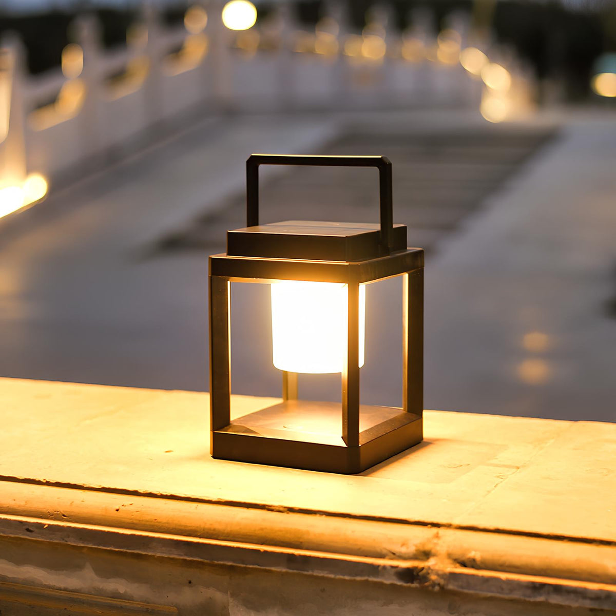 Solar Lantern, ABS, 13.5 x 13.5 x 18 cm | Solar & USB Charging, 3 Brightness Modes | IP44 Waterproof, Up to 10 Hours Runtime