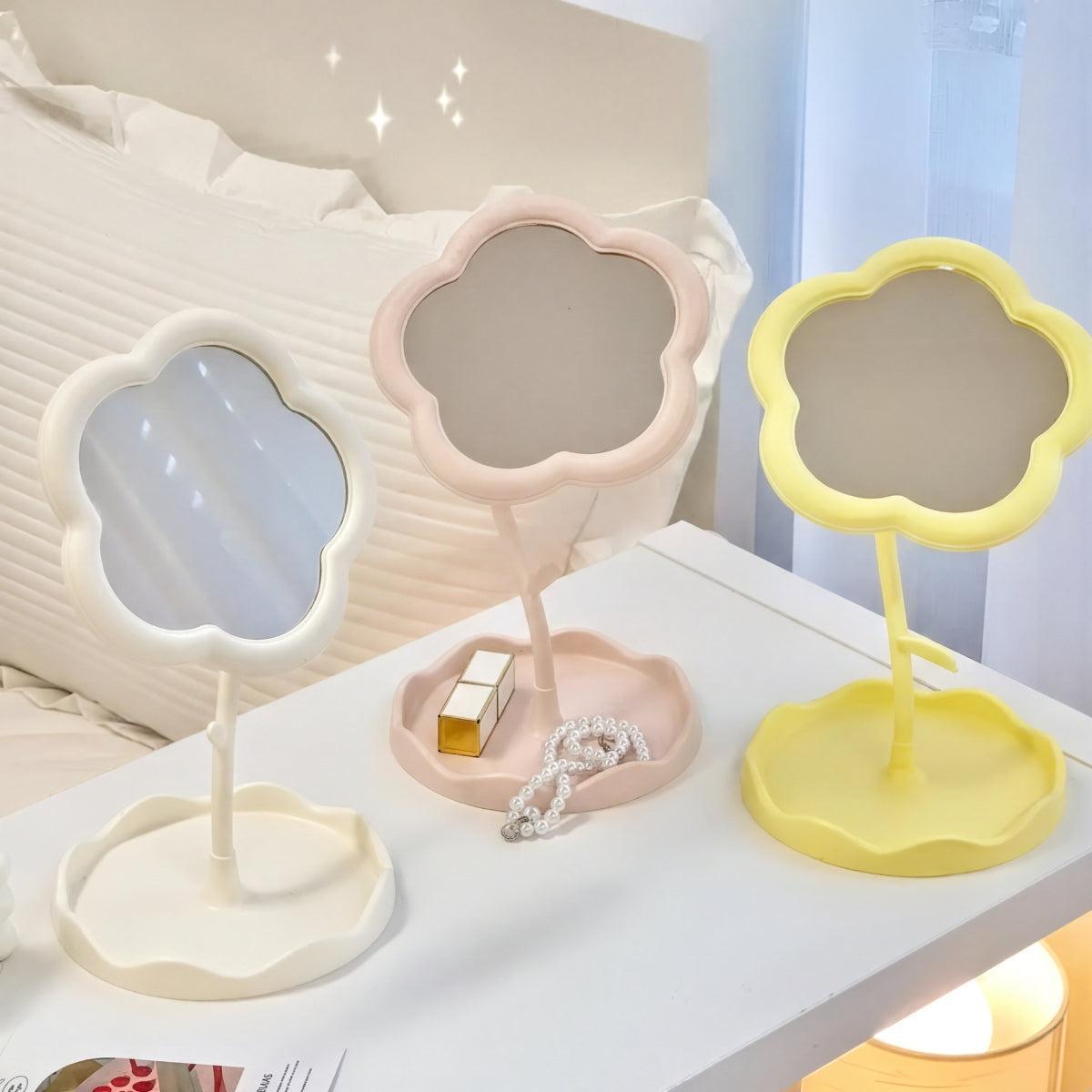 Tabletop Vanity Mirror | Flower Frame, Scalloped Tray Base