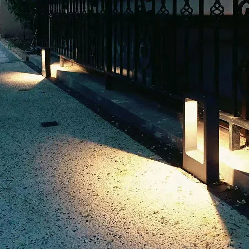 TerraGlow | Outdoor Light – Weather Resistant Floor Lamp for Gardens