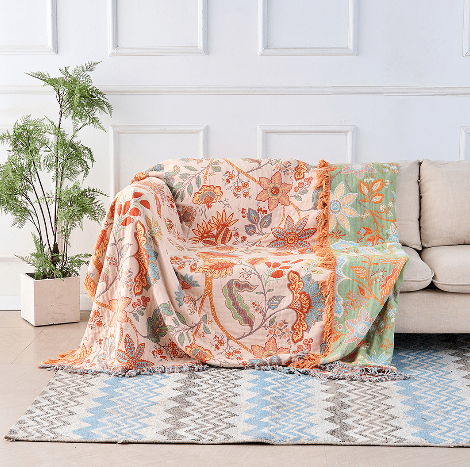 Throw Blanket | Woven Floral With A Tasselled Edge