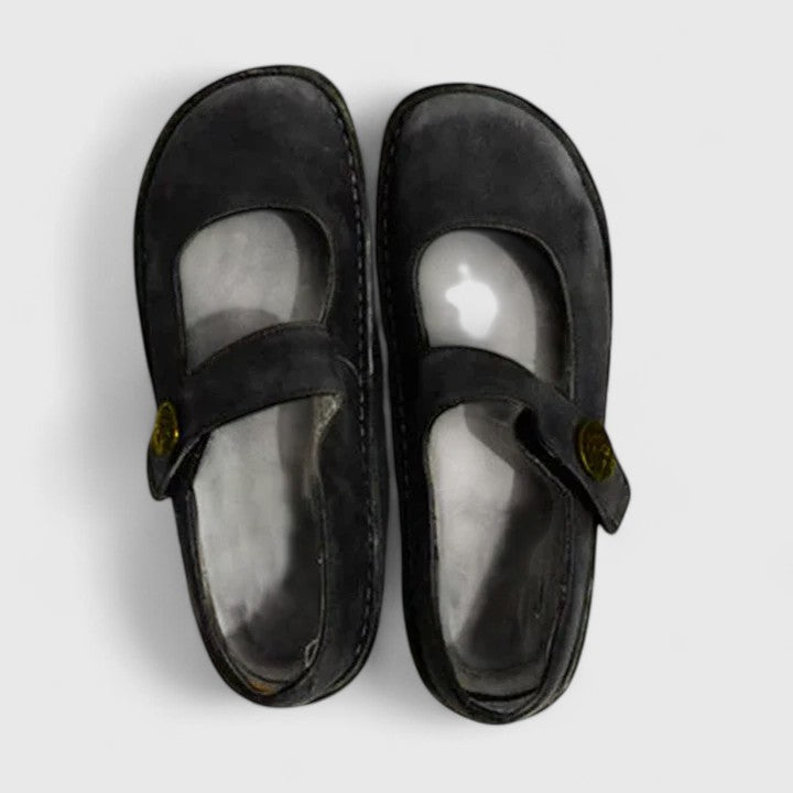 Violetta | Orthopedic Shoes for Women – Adjustable Strap Design