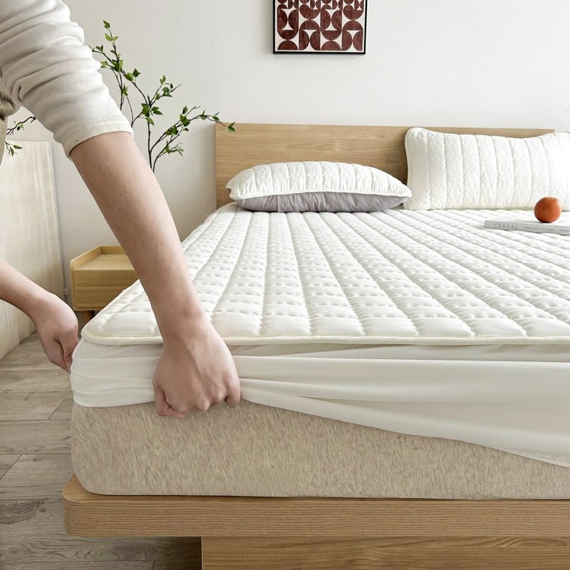 Waterproof Mattress Protector | Quilted King Size Fitted Cover