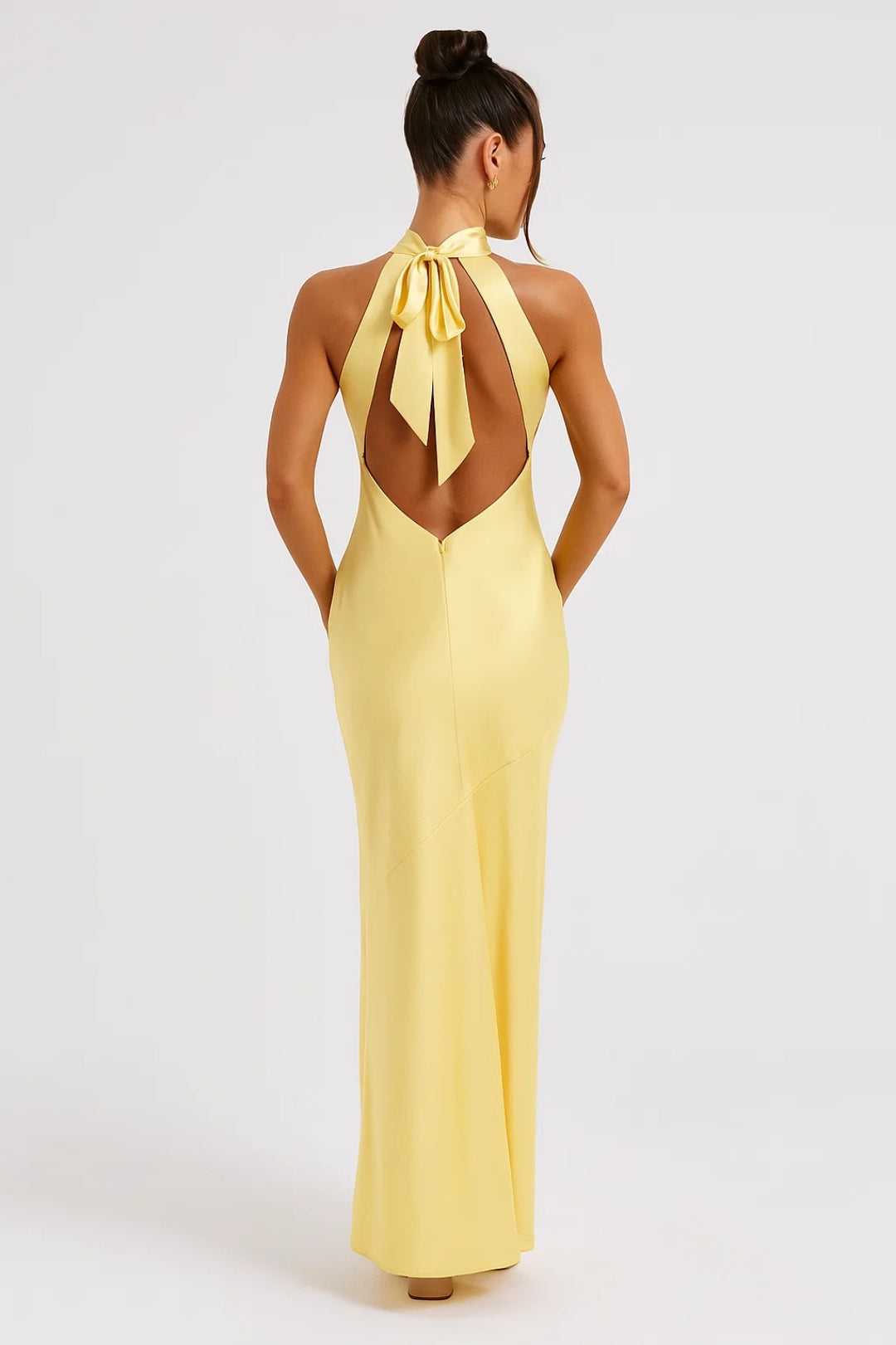 Women's Halter Neck Maxi Dress – Flowing Skirt with Side Slit Design