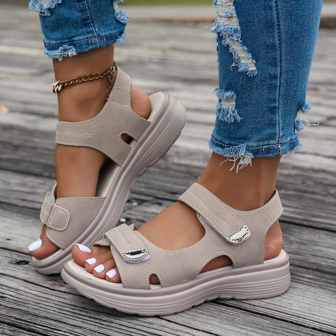 Women's Sandals with Adjustable Straps - Orthopedic Support for Comfort