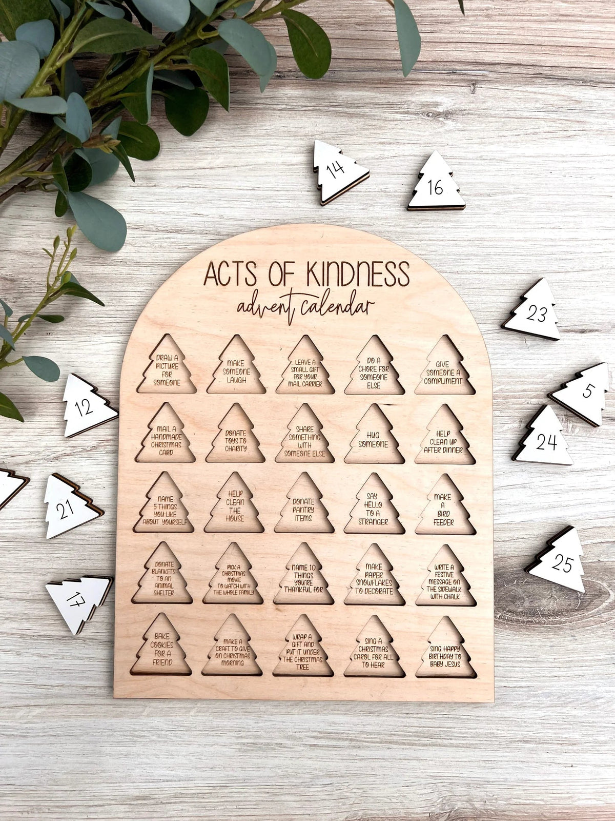 Wooden Advent Calendar for Christmas | 25 Daily Kindness Activities | Reusable Wooden Family Keepsake Decoration