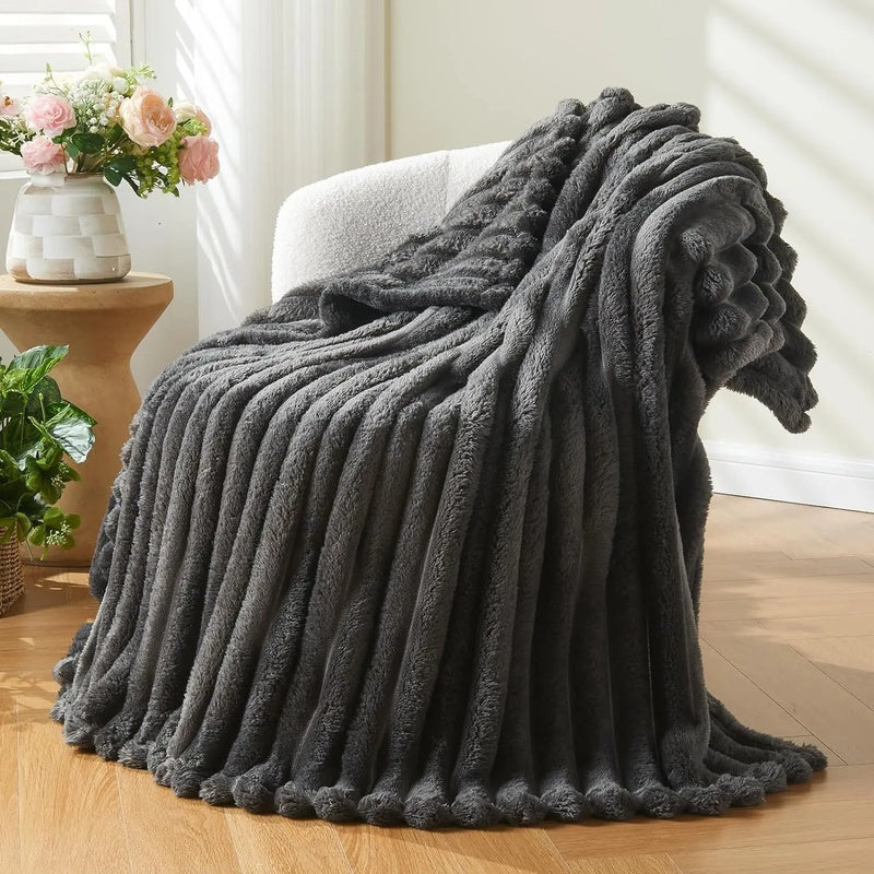 Textured Ridge Throw Blanket Polyester | Multiple Sizes & 8 Colours | Chunky Pile Adds Warmth, Machine Washable 1
