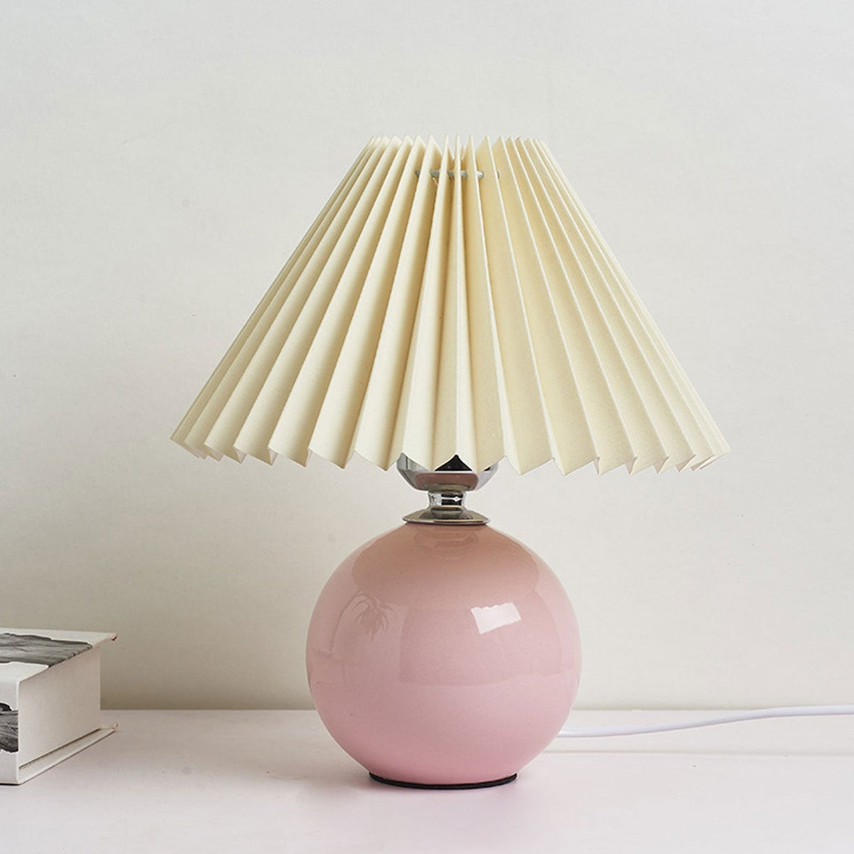 Nordic Ceramic Pleated Table Light | 1-Light Lasson Living
