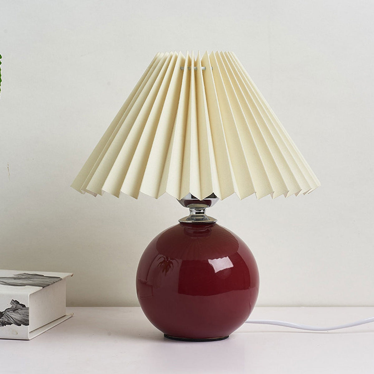 Nordic Ceramic Pleated Table Light | 1-Light Lasson Living