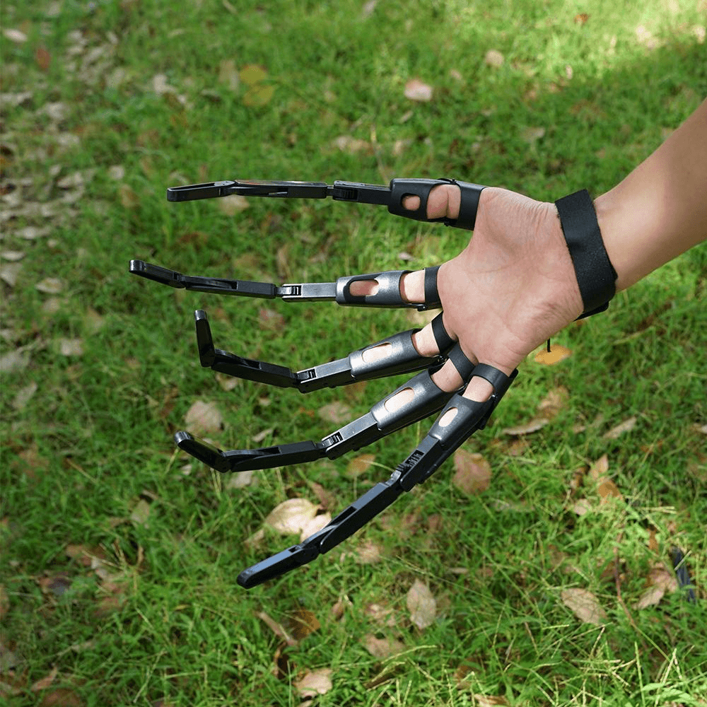 Articulated Finger Extensions Halloween Costume Gloves | 3D Printed Scary Claws | Velcro Fastening Women's Costume 2