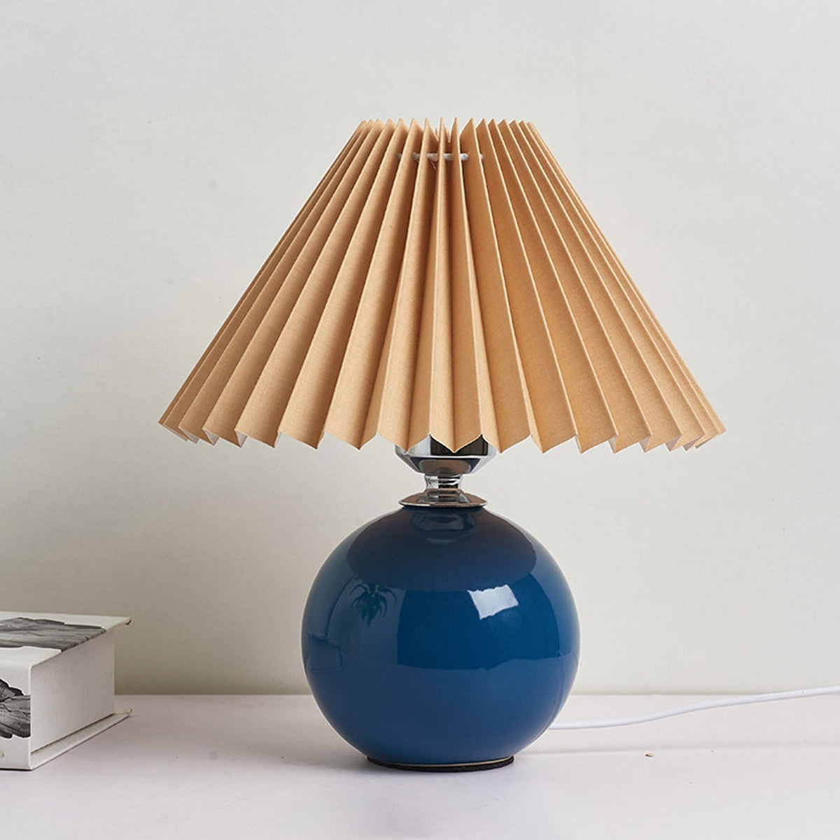 Nordic Ceramic Pleated Table Light | 1-Light Lasson Living
