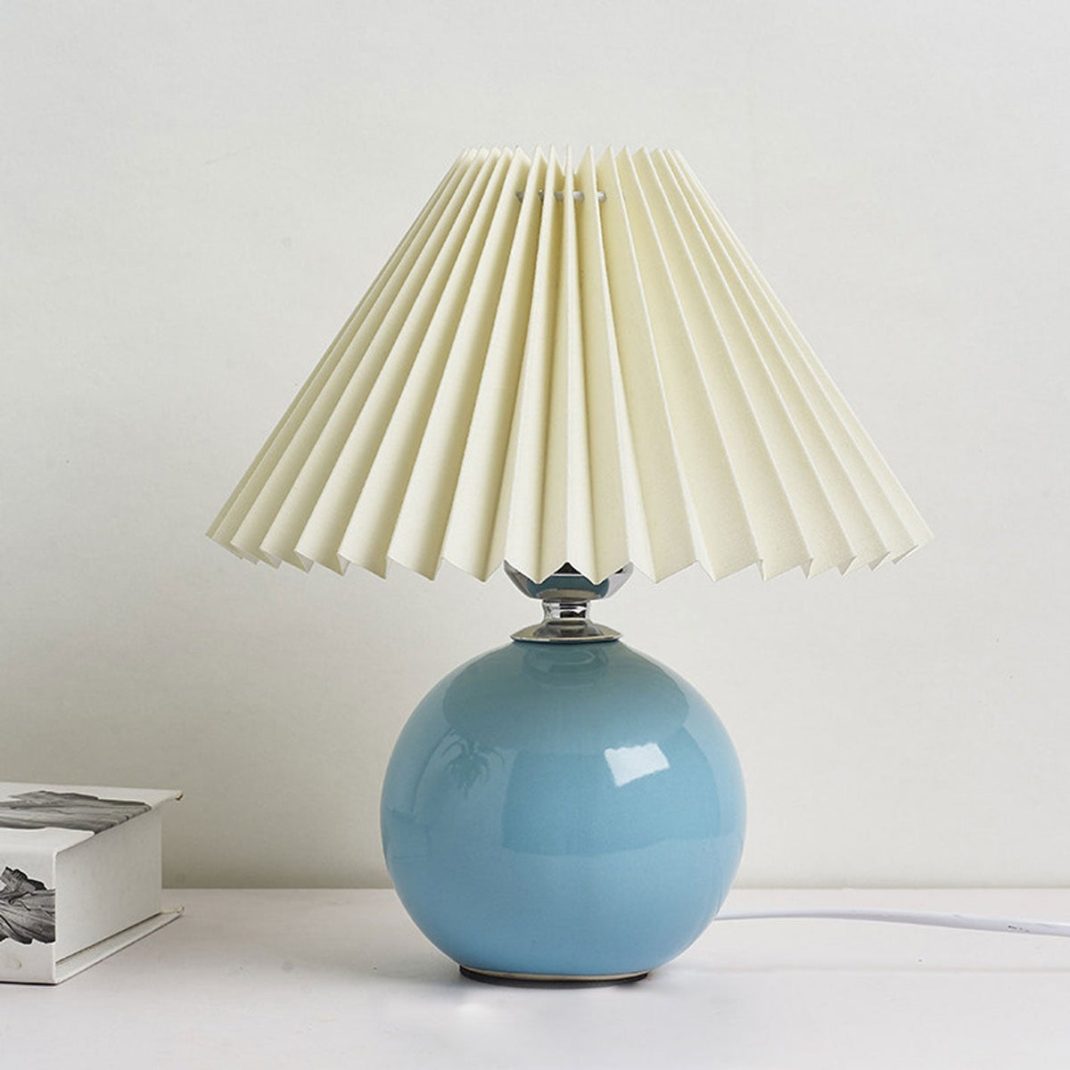 Nordic Ceramic Pleated Table Light | 1-Light Lasson Living