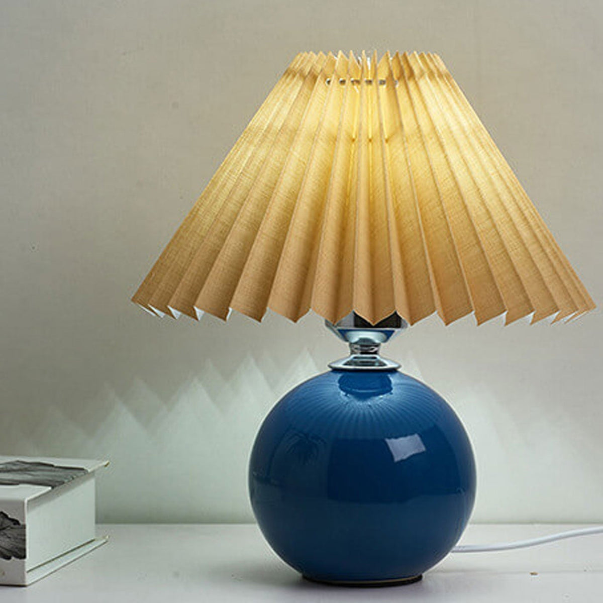 Nordic Ceramic Pleated Table Light | 1-Light Lasson Living