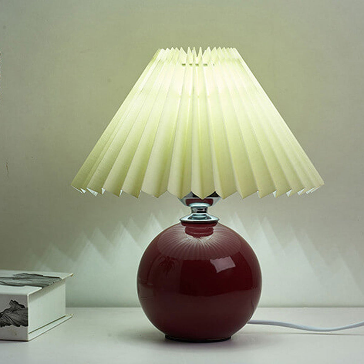 Nordic Ceramic Pleated Table Light | 1-Light Lasson Living