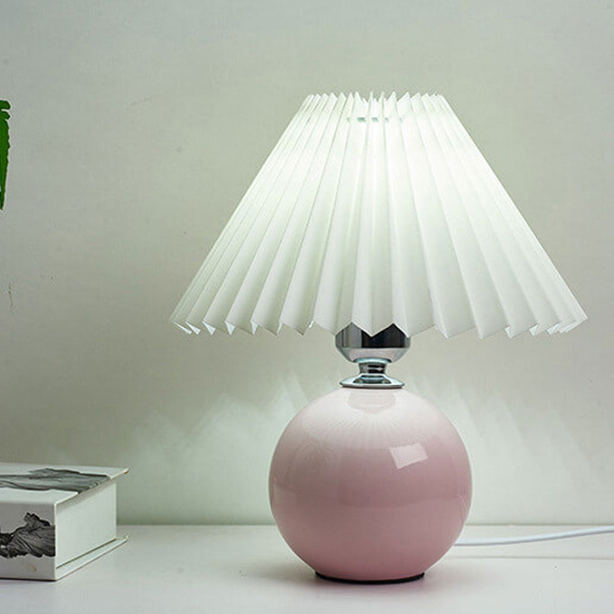 Nordic Ceramic Pleated Table Light | 1-Light Lasson Living