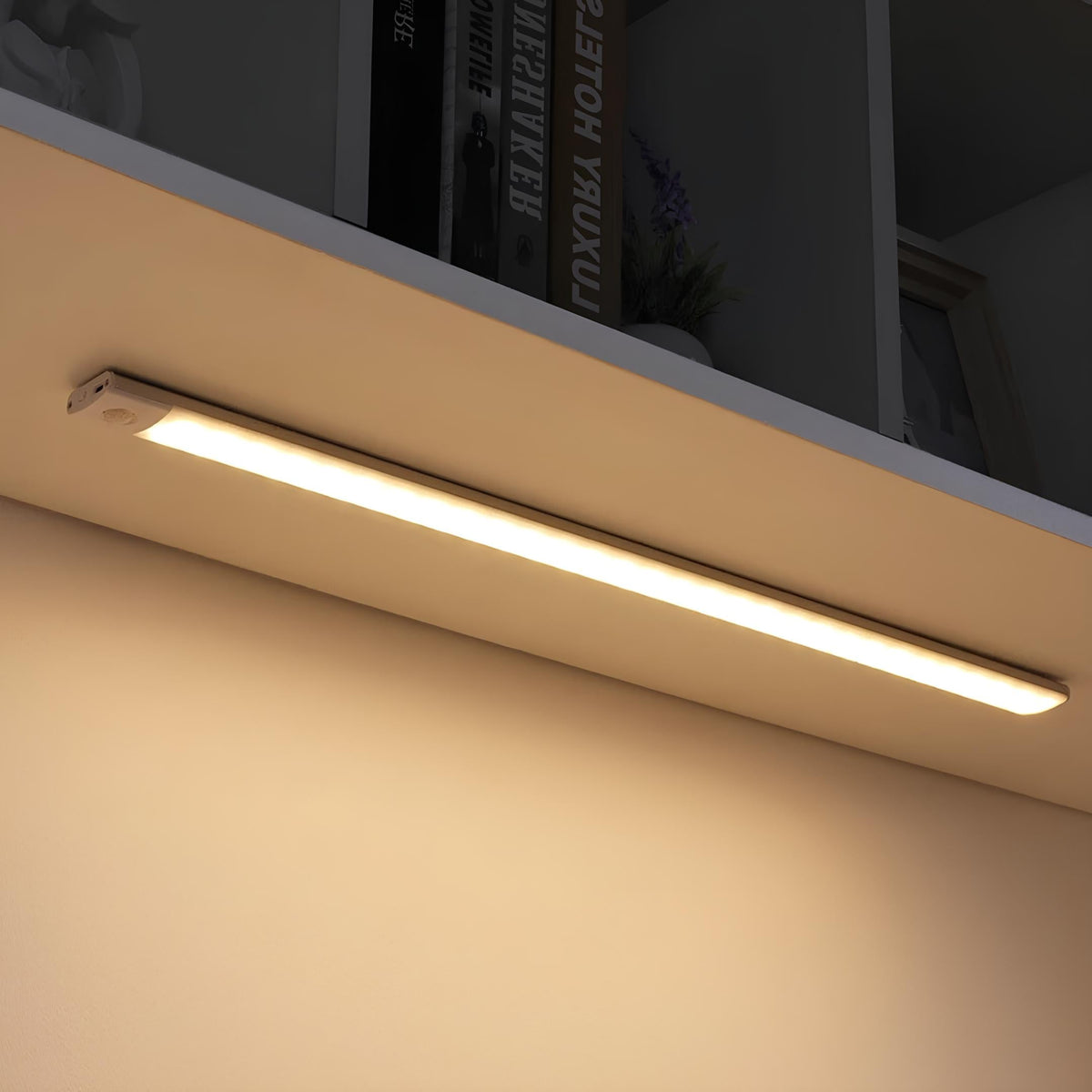 Motion Sensor LED Light Bar | USB Rechargeable, 20/30/40 cm, Warm/Natural/Cool Tones | Magnetic Mount, Dimmable, No Wiring 3