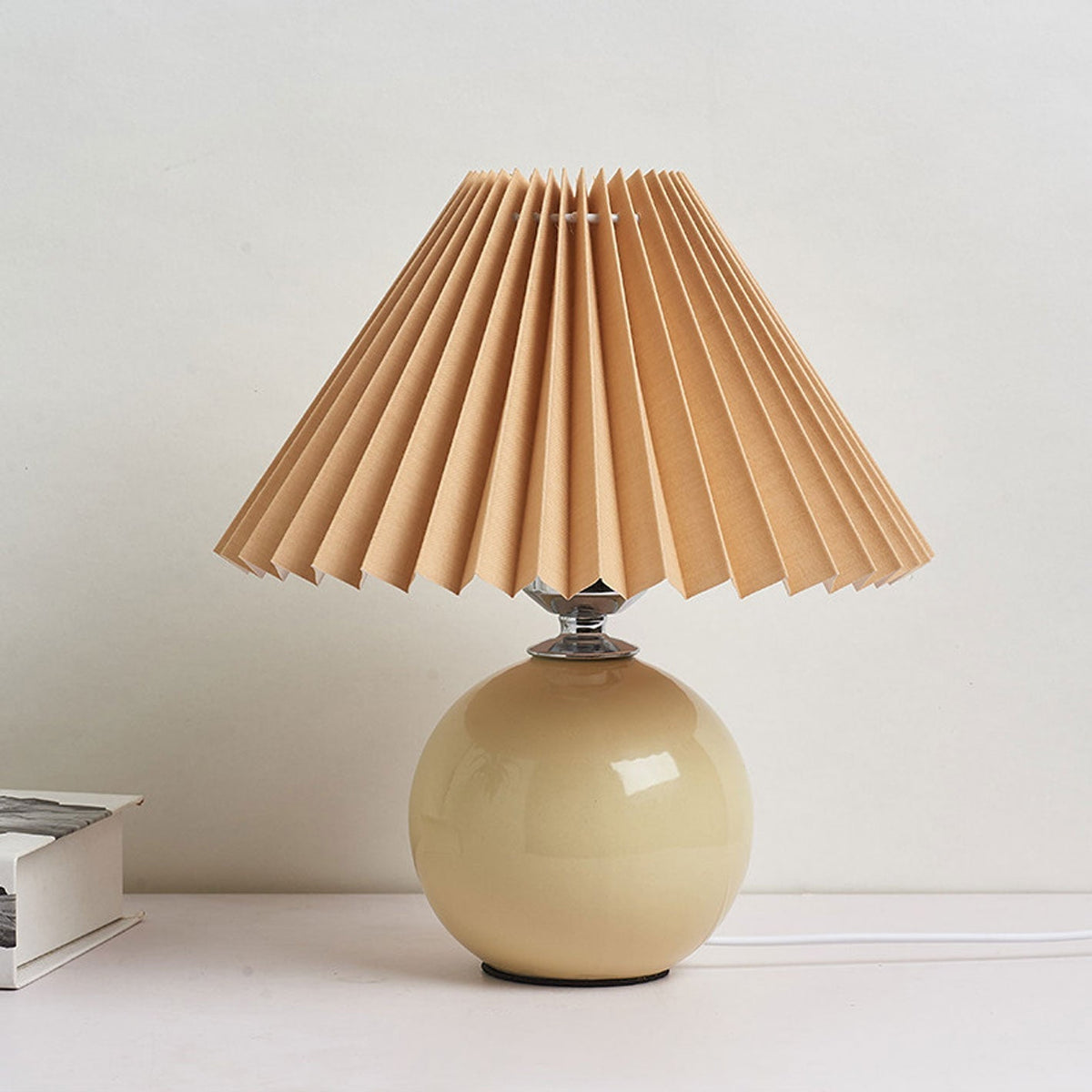 Nordic Ceramic Pleated Table Light | 1-Light Lasson Living
