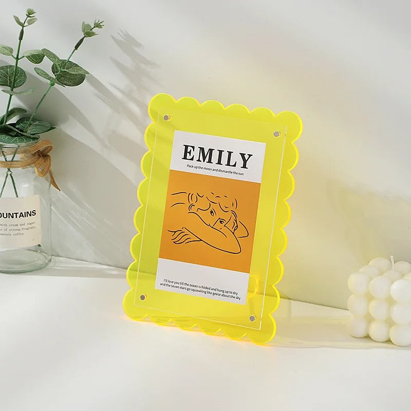 Acrylic Photo Frame 20x15 cm (7.9 × 5.9 in) - Vibrant Color Border for Stylish Display