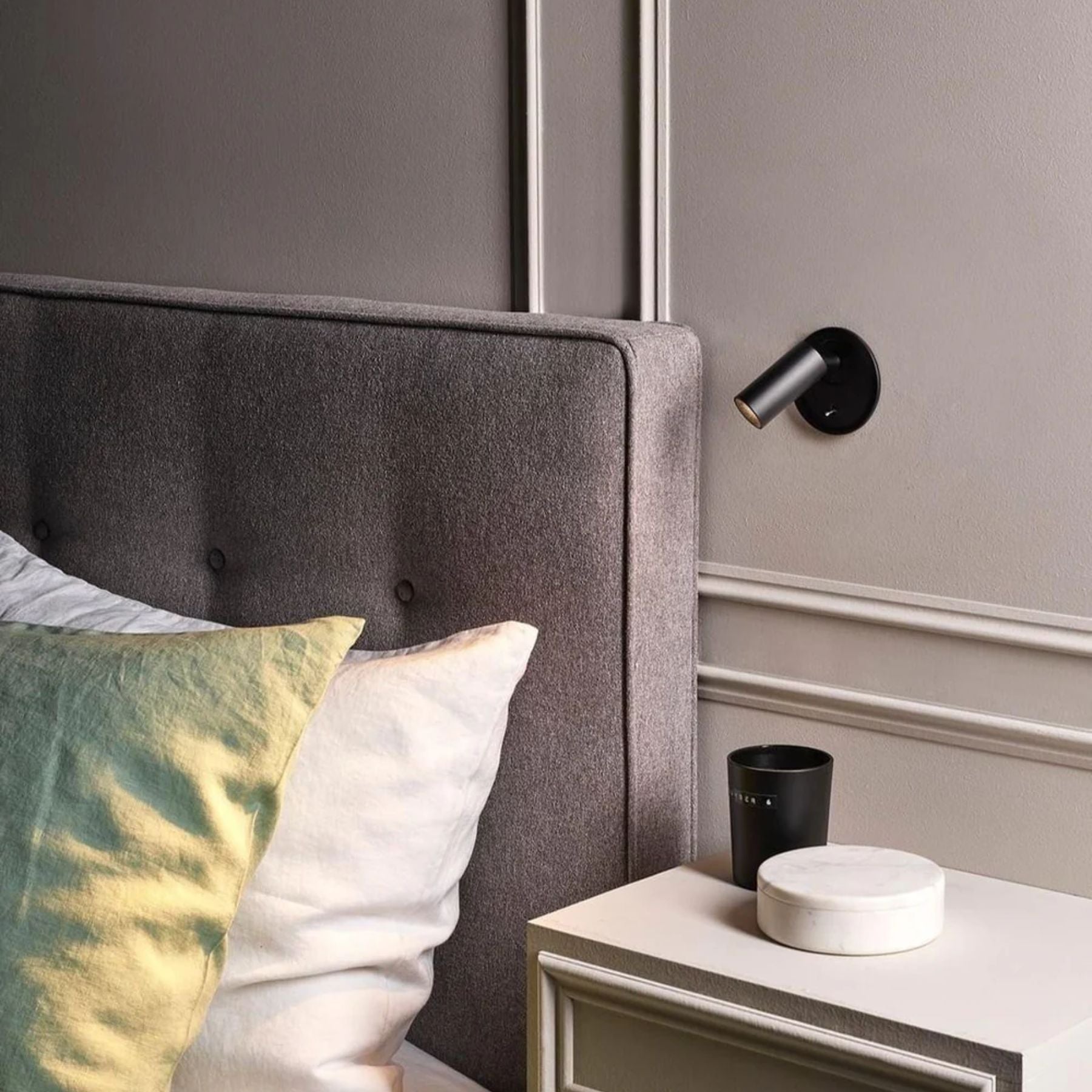 Adjustable Metal Wall Reading Lamp with Cylindrical Head 1
