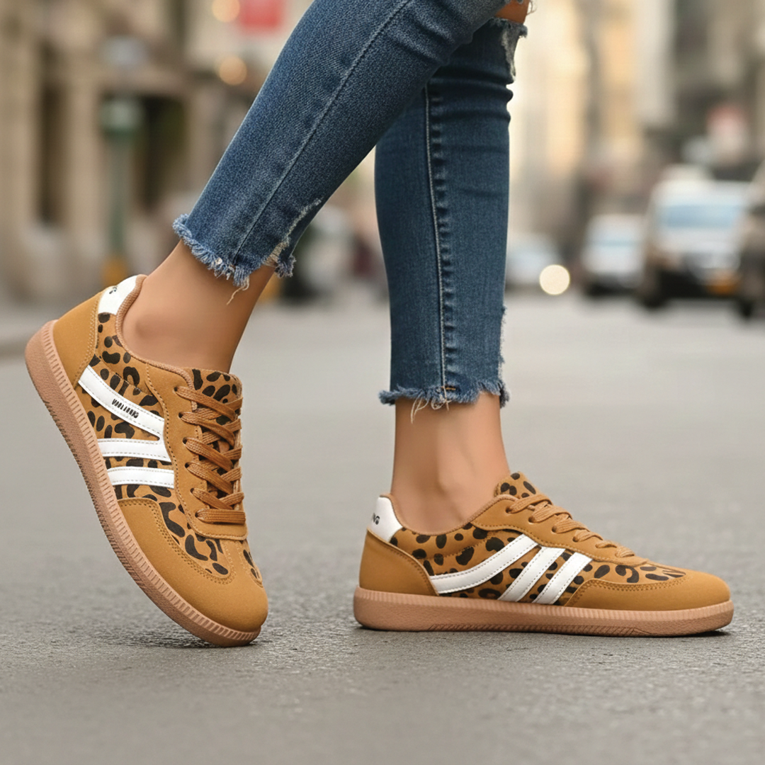 Aubrey | Low-Top Lace Sneakers – Vegan Leather With Rubber Sole 1