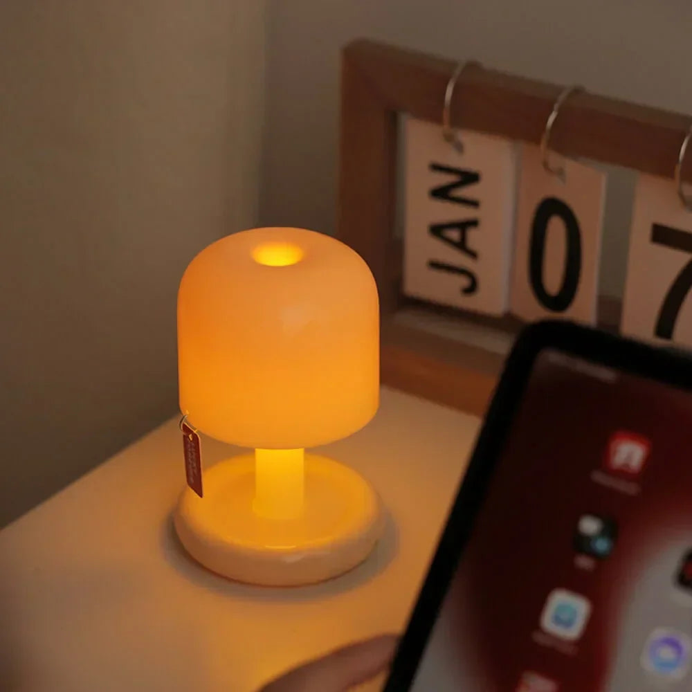 Sunset Projector Lamp LED | Adjustable Angle, Dimmable Warm White | USB Powered Mood Lighting for Desk or Bedside 6