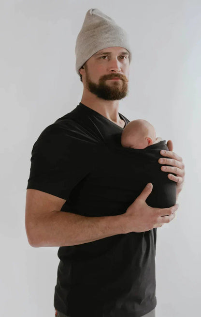 Baby Carrier T-Shirt – Black, Gray, or Army Green: Functional and Stylish for Active Parents 4
